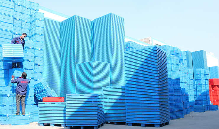 怎樣的塑料托盤需要安裝（zhuāng）防滑墊呢？