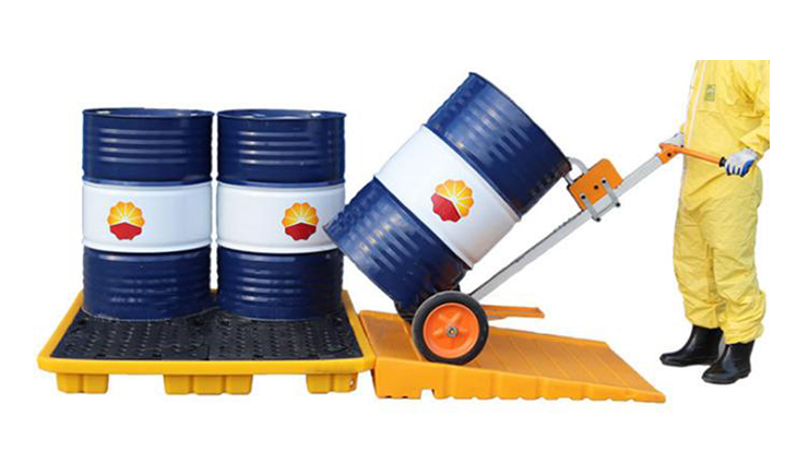 危化品發生泄漏怎麽（me）辦？防漏托盤（pán）的作用